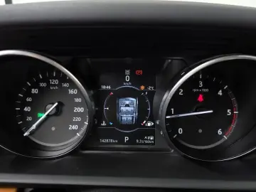 2017 Land Rover Discovery с пробегом 142 878 км