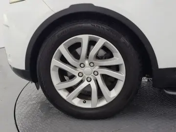 2017 Land Rover Discovery с пробегом 151 836 км
