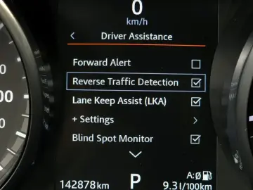 2017 Land Rover Discovery с пробегом 142 878 км
