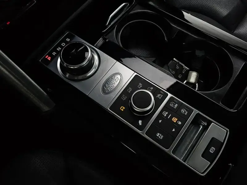 2017 Land Rover Discovery с пробегом 151 836 км