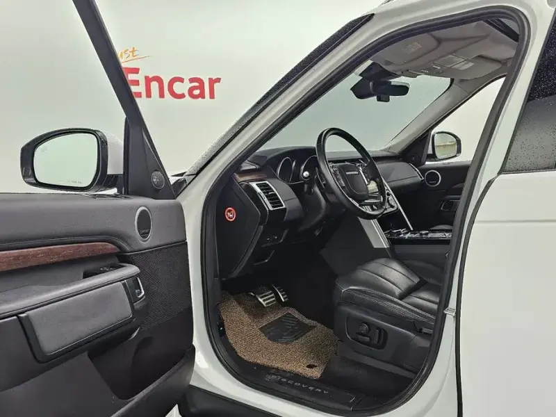 2017 Land Rover Discovery с пробегом 151 836 км