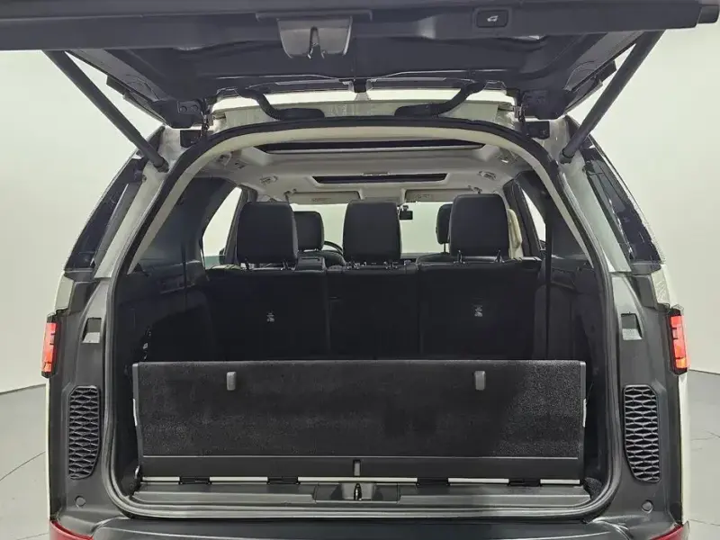 2017 Land Rover Discovery с пробегом 151 836 км