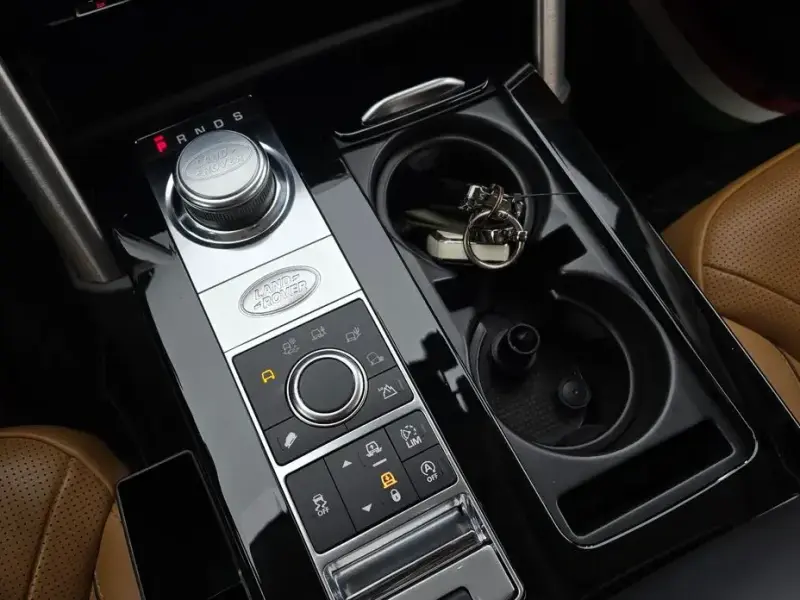2018 Land Rover Discovery с пробегом 165 878 км