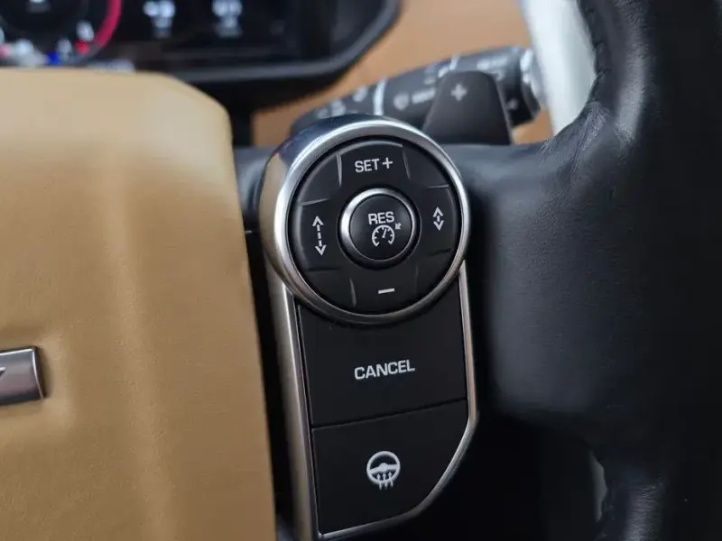 2018 Land Rover Discovery с пробегом 165 878 км