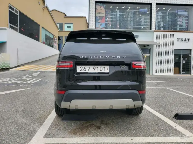 2017 Land Rover Discovery с пробегом 108 000 км