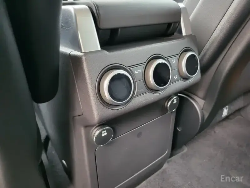 2017 Land Rover Discovery с пробегом 108 000 км