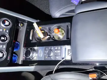 2017 Land Rover Discovery с пробегом 168 000 км