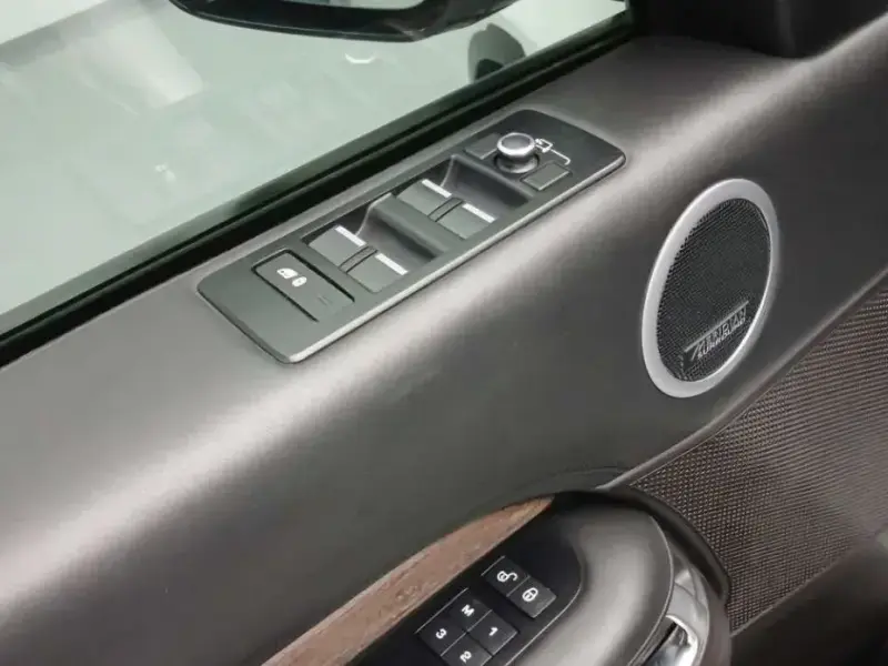 2017 Land Rover Discovery с пробегом 168 000 км