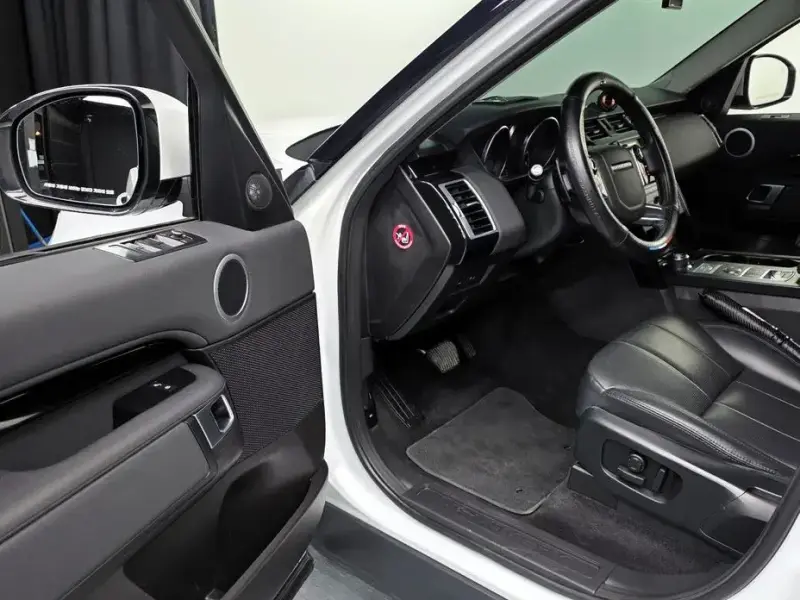 2019 Land Rover Discovery с пробегом 84 753 км
