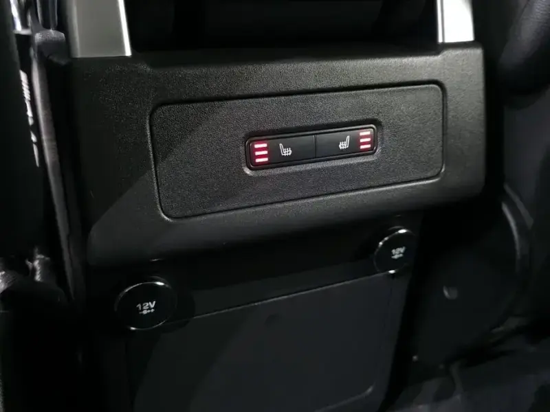 2019 Land Rover Discovery с пробегом 84 753 км