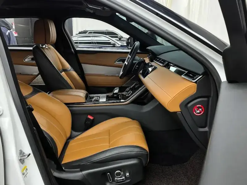 2021 Land Rover Range Rover Velar с пробегом 48 941 км