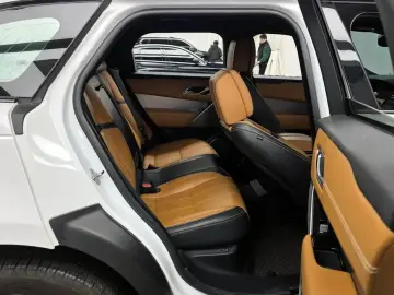 2021 Land Rover Range Rover Velar с пробегом 48 941 км