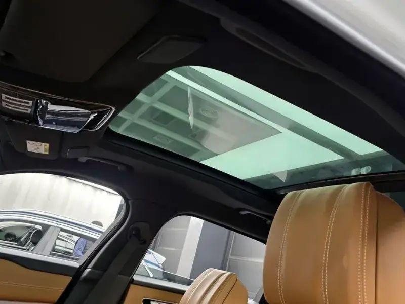 2021 Land Rover Range Rover Velar с пробегом 48 941 км