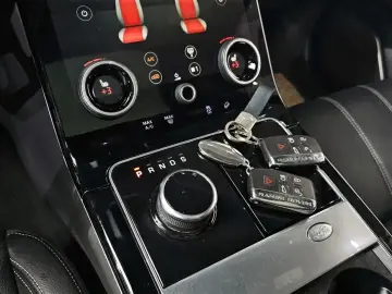 2017 Land Rover Range Rover Velar с пробегом 172 648 км