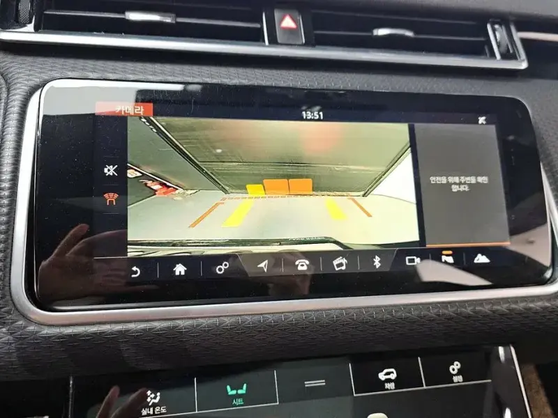 2017 Land Rover Range Rover Velar с пробегом 172 648 км