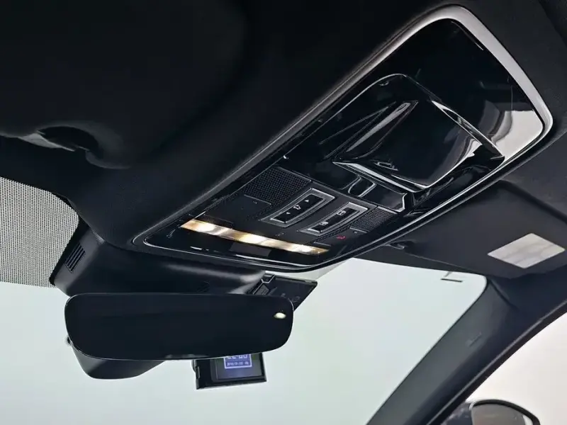 2017 Land Rover Range Rover Velar с пробегом 172 648 км