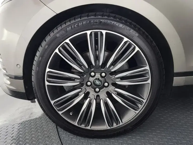 2018 Land Rover Range Rover Velar с пробегом 88 921 км