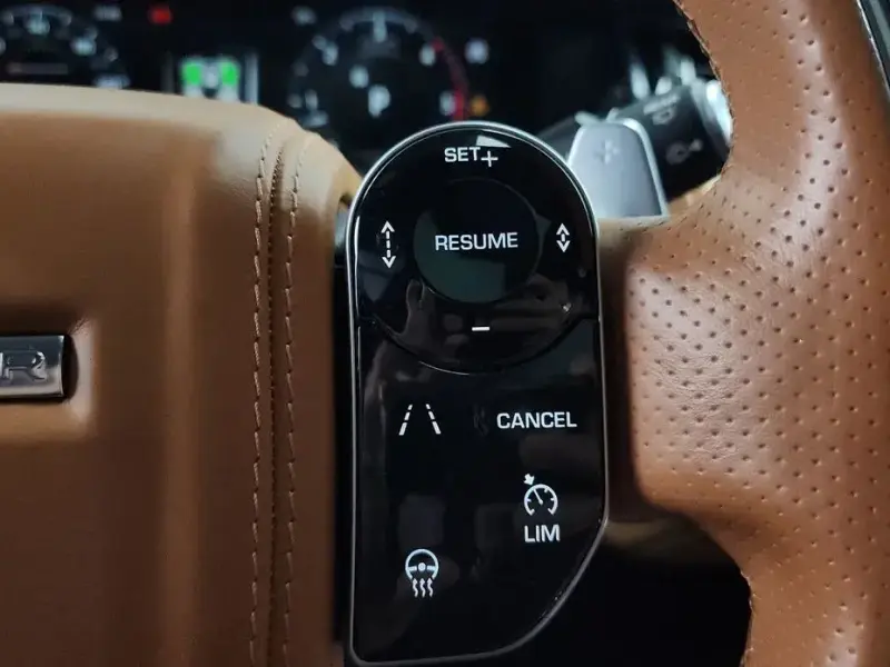 2018 Land Rover Range Rover Velar с пробегом 88 921 км