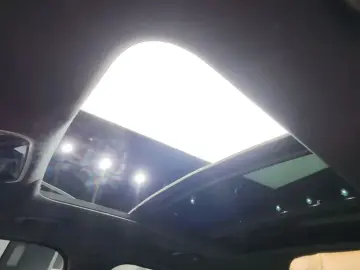 2018 Land Rover Range Rover Velar с пробегом 88 921 км