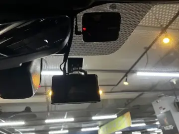 2020 Land Rover Range Rover Velar с пробегом 110 000 км