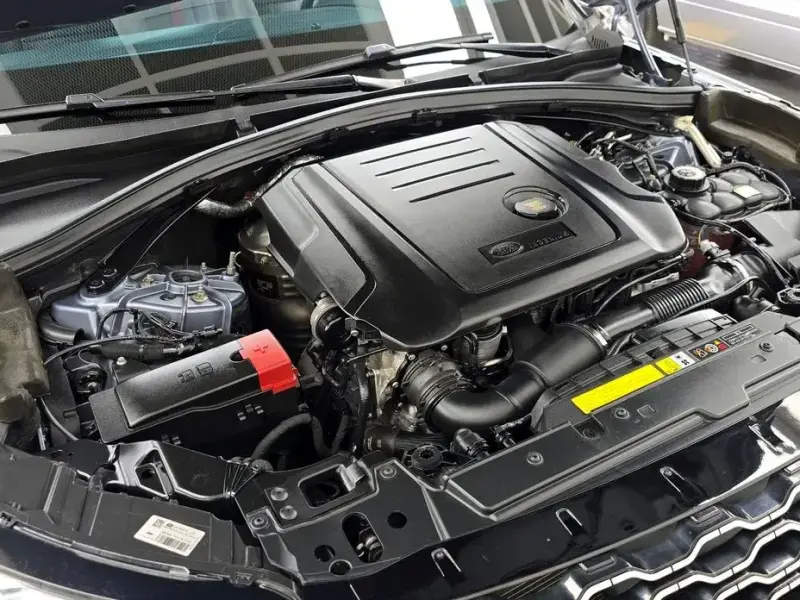 2017 Land Rover Range Rover Velar с пробегом 108 976 км