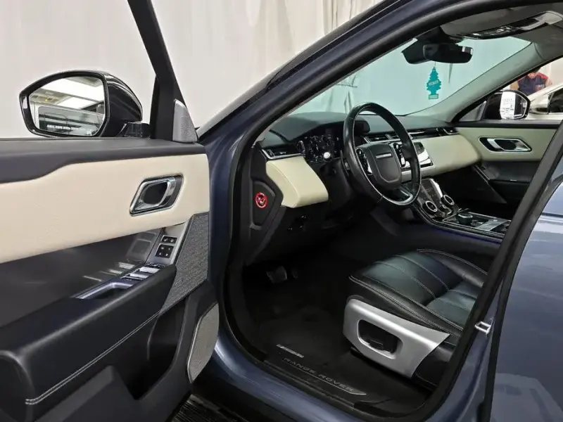 2017 Land Rover Range Rover Velar с пробегом 108 976 км