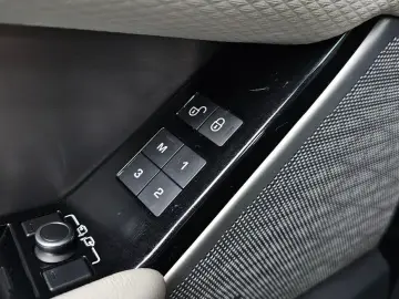 2018 Land Rover Range Rover Velar с пробегом 115 942 км