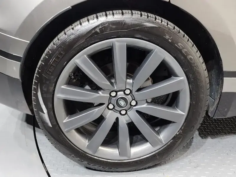 2019 Land Rover Range Rover Velar с пробегом 146 216 км