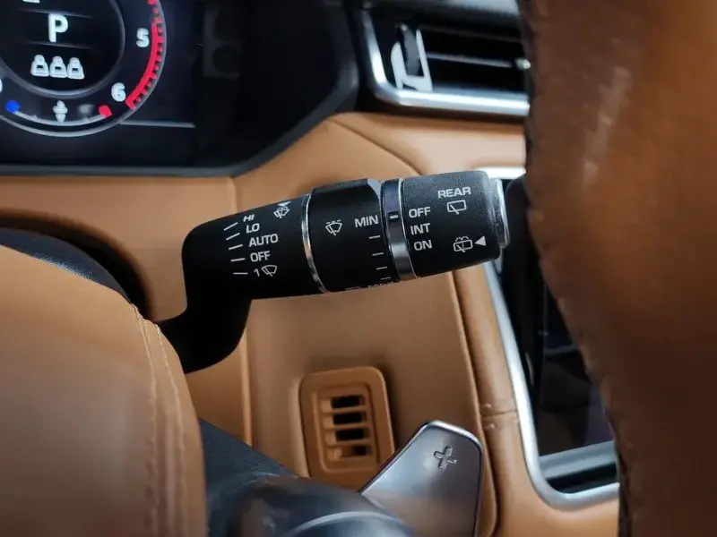 2019 Land Rover Range Rover Velar с пробегом 146 216 км