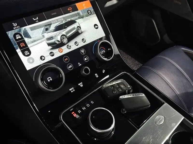 2017 Land Rover Range Rover Velar с пробегом 147 081 км