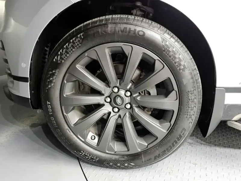 2018 Land Rover Range Rover Velar с пробегом 105 940 км