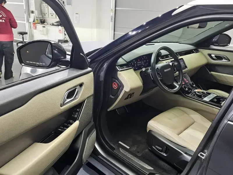 2017 Land Rover Range Rover Velar с пробегом 93 871 км