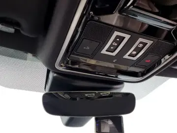 2017 Land Rover Range Rover Velar с пробегом 131 698 км