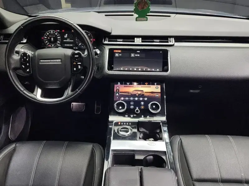 2017 Land Rover Range Rover Velar с пробегом 98 361 км