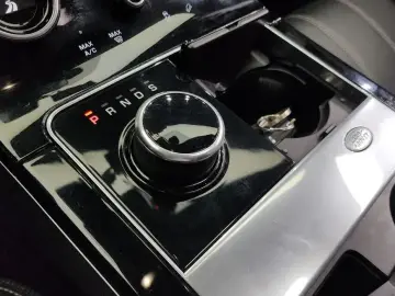 2017 Land Rover Range Rover Velar с пробегом 98 361 км