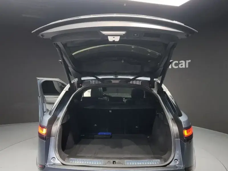 2017 Land Rover Range Rover Velar с пробегом 98 361 км