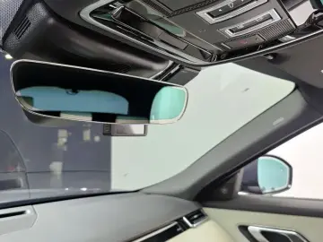 2017 Land Rover Range Rover Velar с пробегом 122 006 км