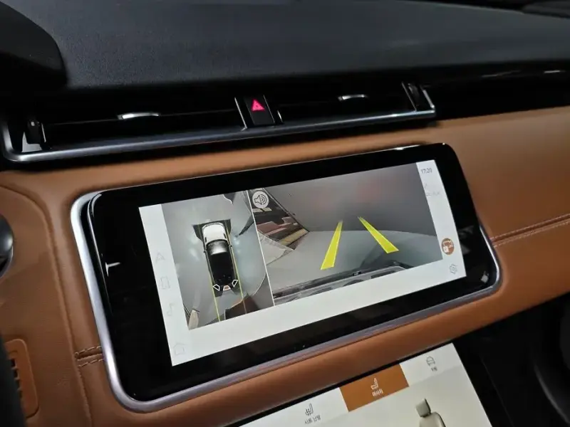 2022 Land Rover Range Rover Velar с пробегом 42 113 км