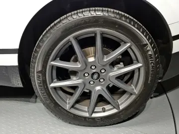 2022 Land Rover Range Rover Velar с пробегом 42 113 км