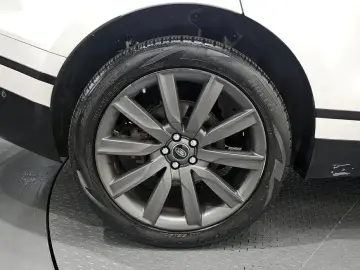 2018 Land Rover Range Rover Velar с пробегом 142 273 км