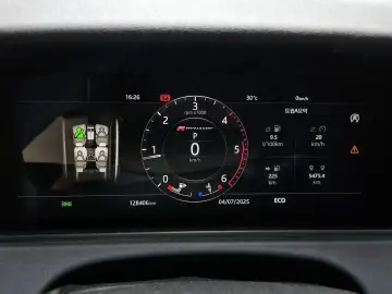 2018 Land Rover Range Rover Velar с пробегом 128 406 км