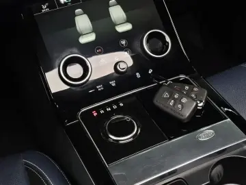 2018 Land Rover Range Rover Velar с пробегом 101 803 км