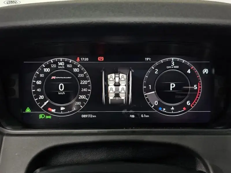 2018 Land Rover Range Rover Velar с пробегом 89 172 км