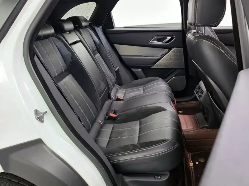 2017 Land Rover Range Rover Velar с пробегом 114 623 км
