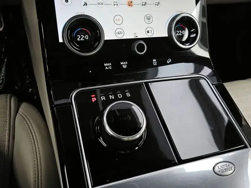 2018 Land Rover Range Rover Velar с пробегом 122 999 км