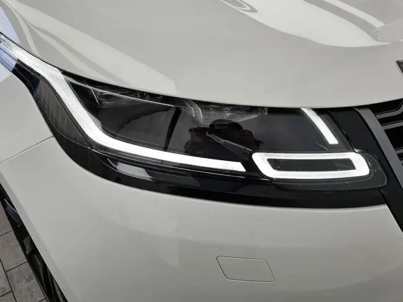2018 Land Rover Range Rover Velar с пробегом 122 999 км