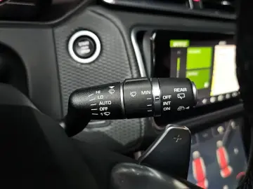 2018 Land Rover Range Rover Velar с пробегом 88 167 км