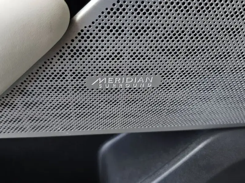 2018 Land Rover Range Rover Velar с пробегом 122 999 км