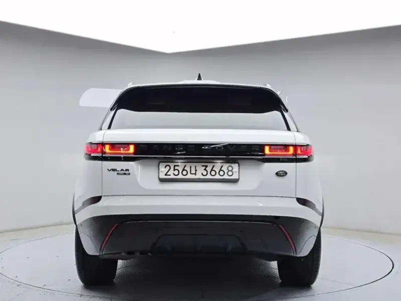 2020 Land Rover Range Rover Velar с пробегом 126 614 км