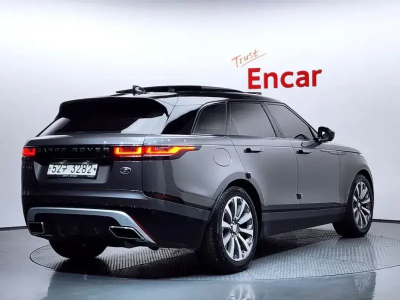 2017 Land Rover Range Rover Velar с пробегом 98 578 км